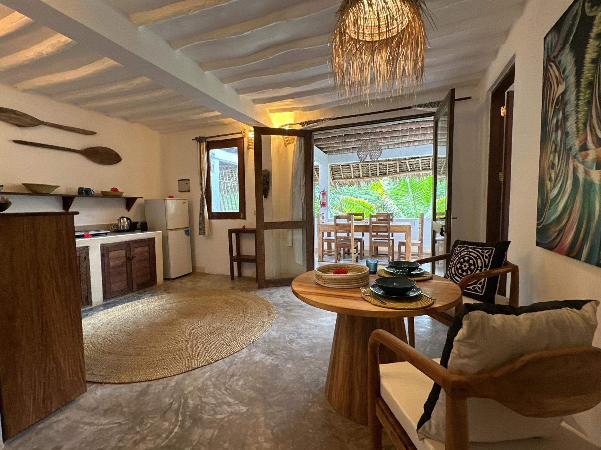 Breeze Residence 吉汶瓦 外观 照片